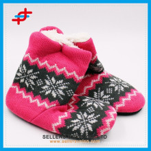 Sapatos internos de inverno para senhora em jacquard / bota interna / fábrica de botas domésticas